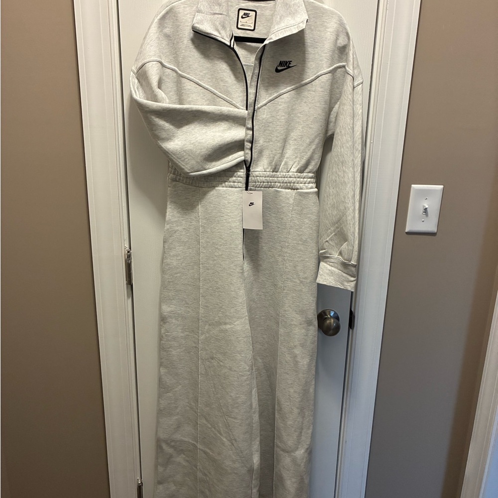 Nike Long Sleeve Gray Women's Jumper - Picture 4 of 4